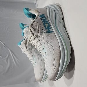 HOKA Women's Clifton 10 Running Shoes SZ 6.5B